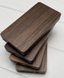 Wooden power bank