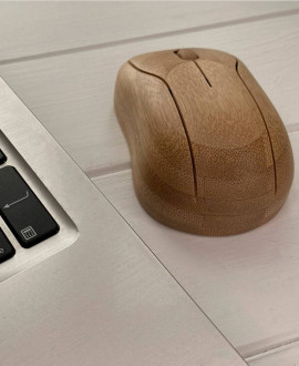 Wooden wireless computer mouse