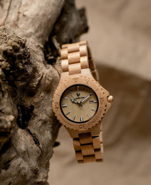 Наручний годинник з дерева Maple Classic