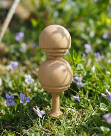 Wooden figurine "Besaha"
