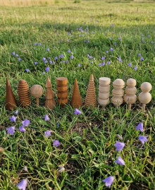 Wooden Tree Figurine Set "PARATURKA" (11 pcs)