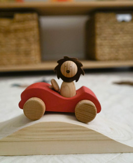 Wooden toy "A lion with a car"