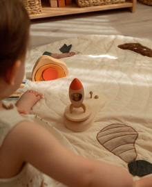 Wooden toy "A teddy bear with a rocket"