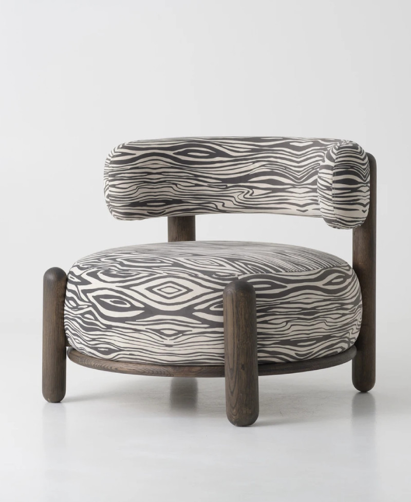 Wooden armchair on legs "Striha Lounge"